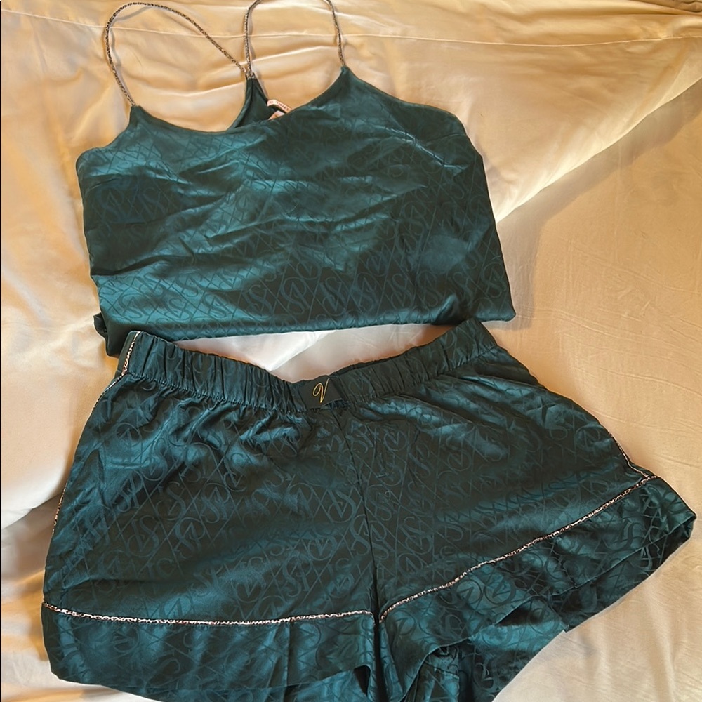 Victoria’s Secret Elegant Green Satin Sleepwear Set